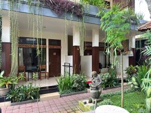 Zahrada ubytování Brata Inn Ubud