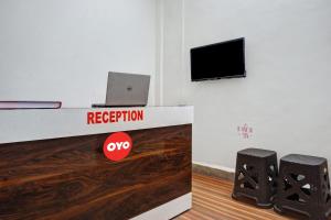 TV a/nebo společenská místnost v ubytování Hotel O Metro View
