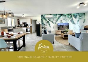 Zdjęcie z galerii obiektu Villa Casa Mia - BY PRIMO C0NCIERGERIE w mieście Simandre