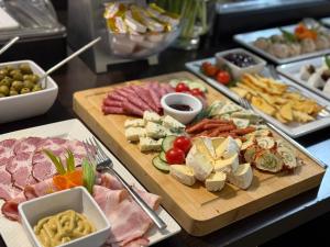Jedlo v ubytovaní bed & breakfast alebo blízkom okolí