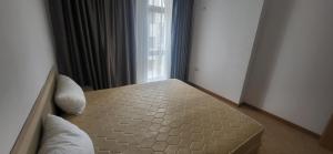 Postel nebo postele na pokoji v ubytování One bedroom guest suite