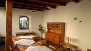 Una cama o camas en una habitación de Hotýlek.eu