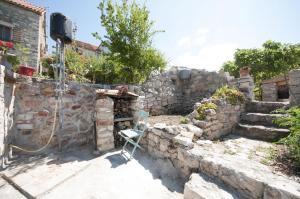 Fotografie z fotogalerie ubytování Stone house Na Rudini v destinaci Zlarin
