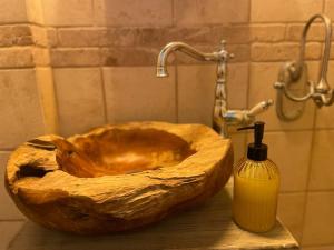 Fotografie z fotogalerie ubytování Pinecone Lodge, Eptalofos Wellness Chalet v destinaci Eptalofos + 37 fotografií