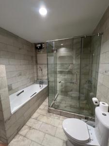 Koupelna v ubytování Hotel Nanon Sathorn