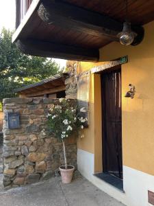 Imagen de la galería de La Casita de Viñales, en Bembibre 20 fotos más