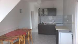 Una cocina o cocineta en Hotýlek.eu