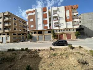 Το κτήριο όπου στεγάζεται  το διαμέρισμα