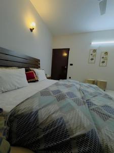 Ảnh trong thư viện ảnh của Rosewood Cottage ở Karachi