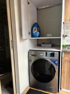 Kuchyň nebo kuchyňský kout v ubytování Hermoso Apartaestudio Todo Incluido Zona Céntrica