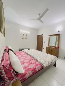 Ảnh trong thư viện ảnh của Rosewood Cottage ở Karachi +44 ảnh