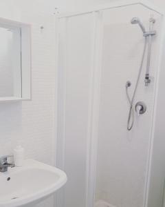 Koupelna v ubytování SUD12 - Case Vacanze sul Mediterraneo + 26 fotografií