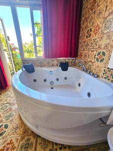Fotografie z fotogalerie ubytování Hostal Florida Valpo v destinaci Valparaíso