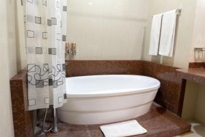 Foto dalla galleria di Muara Hotel and Mall Ternate a Ternate