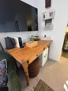 Kuchyň nebo kuchyňský kout v ubytování CaBaNa 52 La chambre Proche Lourmarin