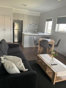 Caboolture Haven Fully Air conditioned and very private的厨房或小厨房