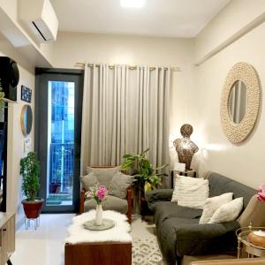Istumisnurk majutusasutuses Modern and Cozy One Manchester Place in Mactan Newtown