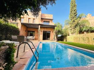 Πισίνα στο ή κοντά στο Art Villa Golf & Heated Pool