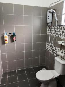 Ένα μπάνιο στο Double H Homestay