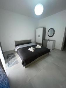 Galeriebild der Unterkunft Three with 2 Baths in Evosmos in Thessaloniki