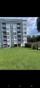 Gallery image of Zoe Homes Greypoint 1br and 2br Apartment 101 in Kericho +18 photos