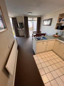 Cucina o angolo cottura di Methven Mountain View Apartment