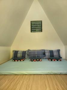 Postel nebo postele na pokoji v ubytování Glamping at Le' Antonia's Farm