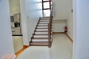 Gallery image of Luxury Lakeside Villa Gated in Entebbe +13 photos