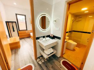 Vannituba majutusasutuses Mango Apartment and Homestay - HaNoi railway station