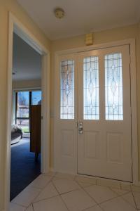 Gambar di galeri bagi Relaxing 3bd in tranquil setting di Bendigo