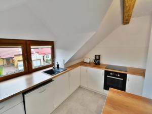 Kuchyň nebo kuchyňský kout v ubytování Holiday home 200 qm Kolobrzeg