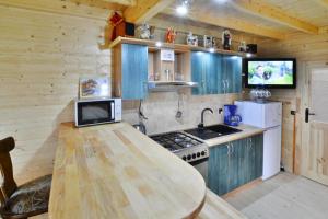 Fotografie z fotogalerie ubytování Mobilehome by a lake, Ostrowiec Slawienski v destinaci Kosierzewo + 32 fotografií
