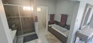 Fotografie z fotogalerie ubytování Heaven and Tranquility at River Glades in Lonehill v destinaci Sandton