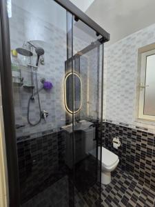 Bilik mandi di Ideal Home