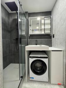 Fotografie z fotogalerie ubytování Smarty Choice Flat with Deluxe Kitchen v Praze