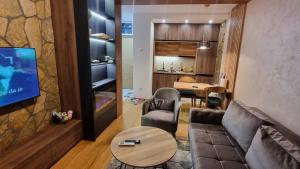 ズラティボールにあるZlatibor apartman centarのギャラリーの写真