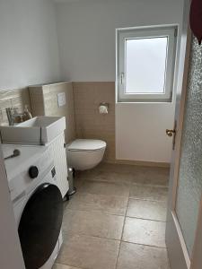 Billede fra billedgalleriet på Behagliches Haus mit Kamin Bayerischer Wald i Tiefenbach