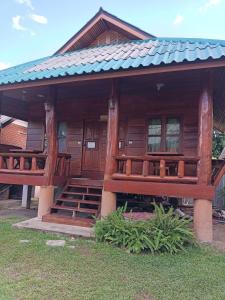 Tòa nhà nơi nhà khách tọa lạc
