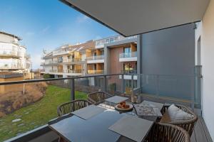 Balkón alebo terasa v ubytovaní Merwede Residence - 100 metrów od plaży by Downtown Apartments