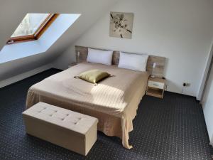 Postel nebo postele na pokoji v ubytování Albergo City Hotel Berlin + 37 fotografií