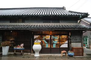 Fotografie z fotogalerie ubytování 一棟貸切宿 空と家 本棟 v destinaci Tadotsu