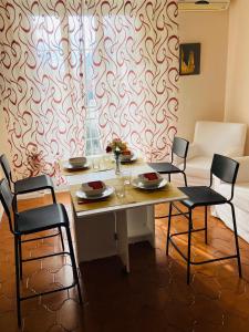 Χώρος καθιστικού στο Casa Margherita 2, con box x auto e bike