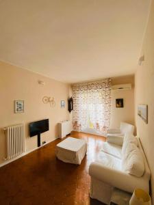 Χώρος καθιστικού στο Casa Margherita 2, con box x auto e bike +17 φωτογραφίες