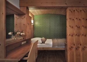 Katil atau katil-katil dalam bilik di Hotel Goldener Greif