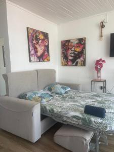 Istumisnurk majutusasutuses PENTHOUSE 10 MIN port croisière et aéroport