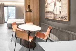 O zonă de relaxare la Four Points Flex by Sheraton Vejle