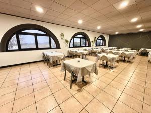 Restoran atau tempat lain untuk makan di Hotel Verri