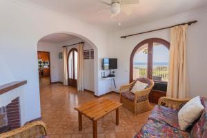 Μια τηλεόραση ή/και κέντρο ψυχαγωγίας στο Villa Bautista