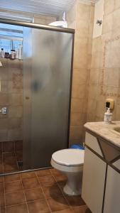 Koupelna v ubytování Quarto Pacífico