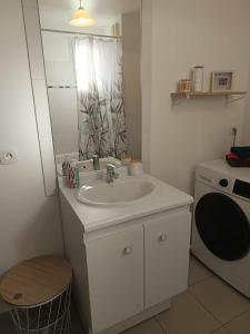 Fotografie z fotogalerie ubytování Duplex proche Disney avec écran cinéma v destinaci Chessy + 12 fotografií